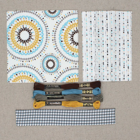 18 Circles & Dots - Lawn